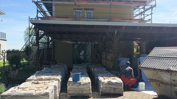 Rekonstrukce fasády rodinného domu u Bodamského jezera - Mix Toscana 774